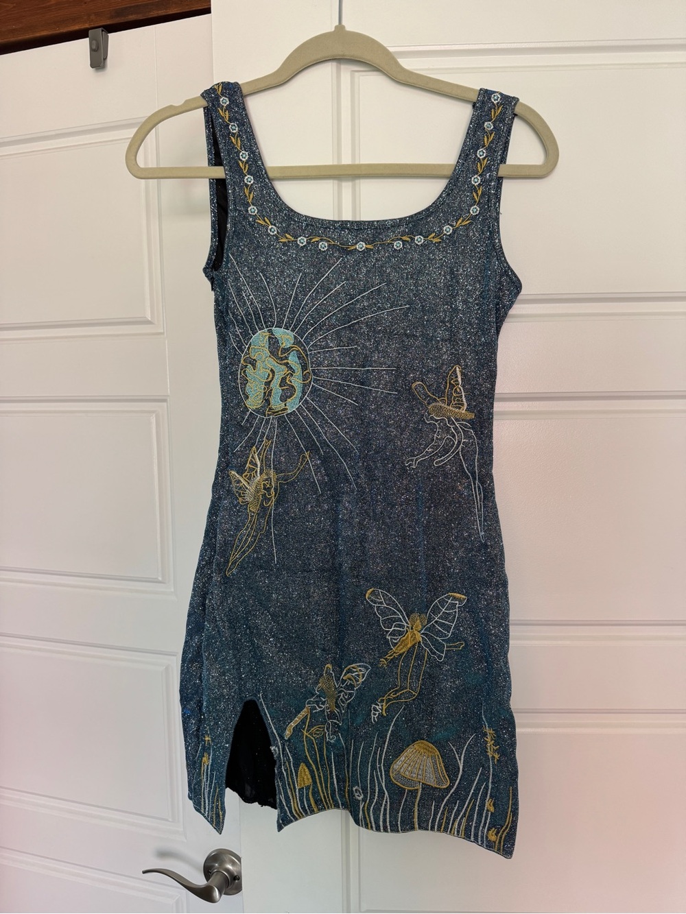 Shimmery Graphic mini dress